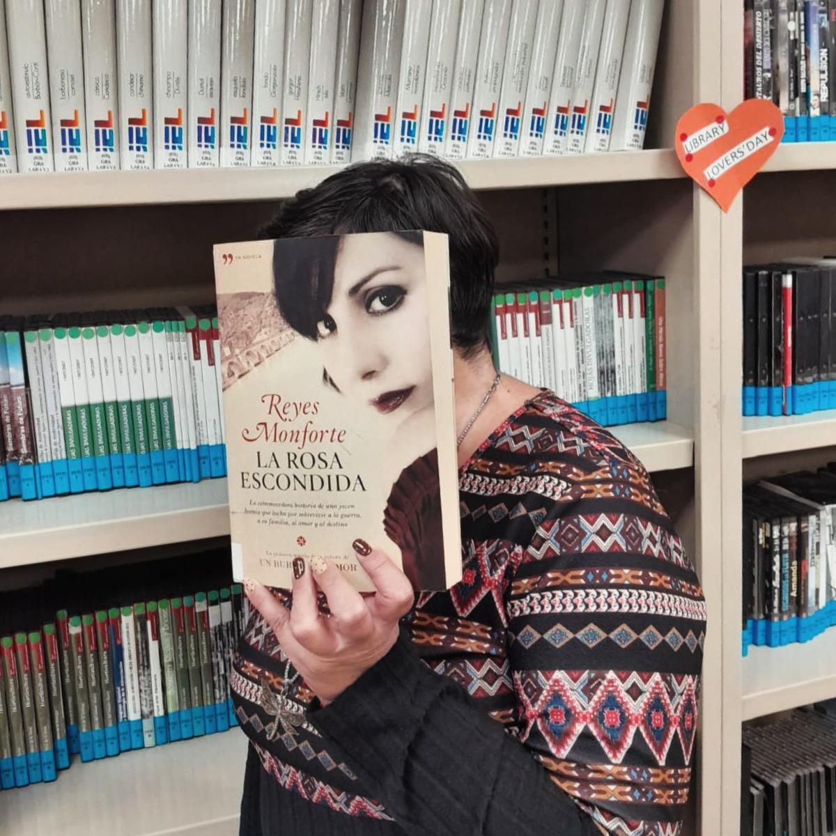 BiblioETSIAAB bookface 3